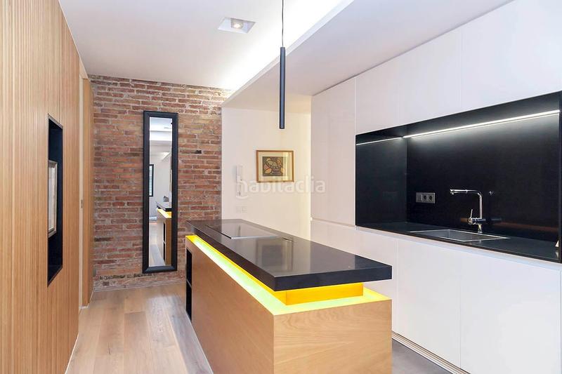 Foto 16fa34b1-c201-4905-8061-6bd9a052f9e1. Alquiler piso junto paseo de gracia en L´Antiga Esquerra de l´Eixample Barcelona