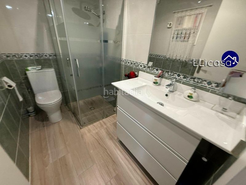 Foto f3e2f471-e876-42da-9eed-481fe7a3d38f. Casa aparellada amb aparcament piscina a La Conarda Pobla de Vallbona (la)