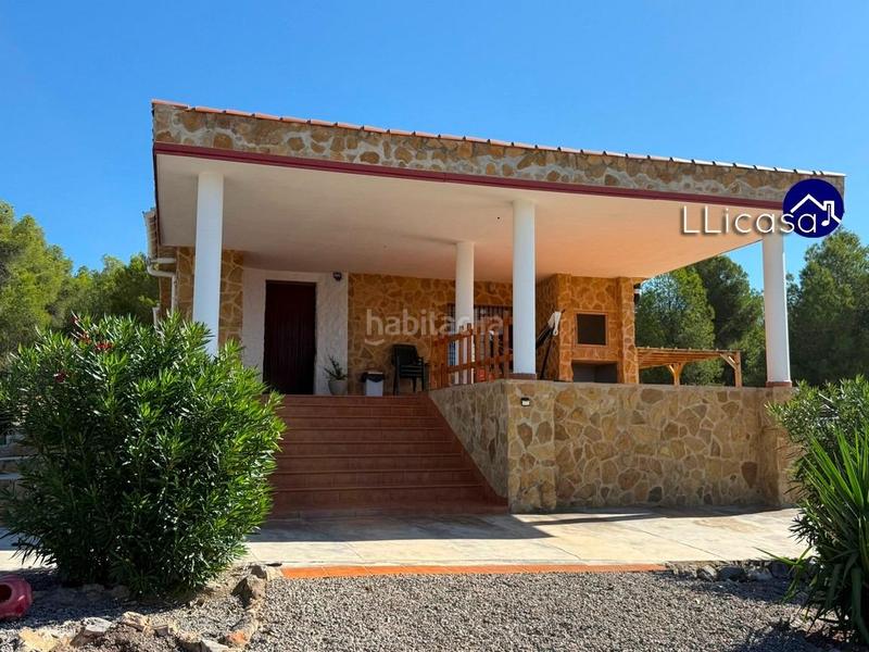 Foto 14784e5f-610e-47f1-ae61-78ca8429e282. Chalet mit pool in Urbanizaciones Llíria