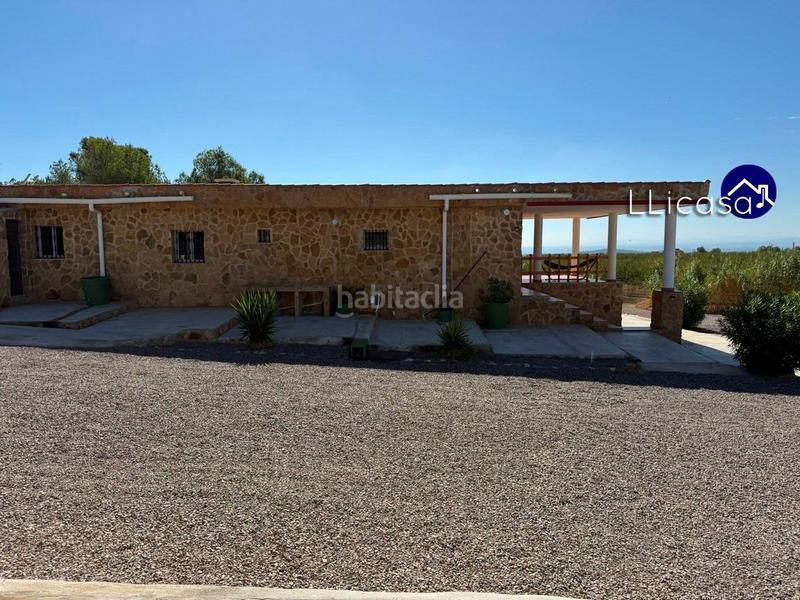 Foto 459af6cd-cde5-49bd-8862-977d1eab18a1. Chalet mit pool in Urbanizaciones Llíria