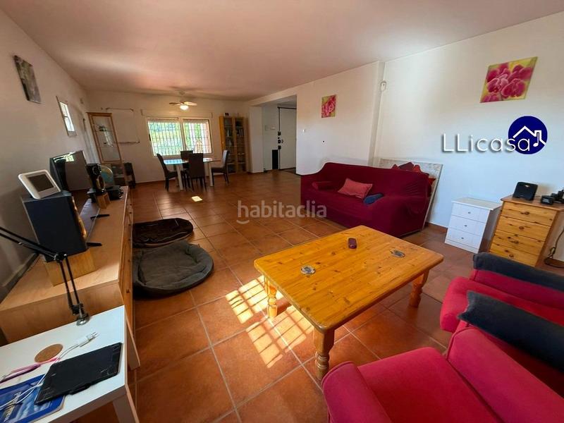 Foto a8f49c19-e175-4e54-8996-64d3e5044239. Chalet mit pool in Urbanizaciones Llíria