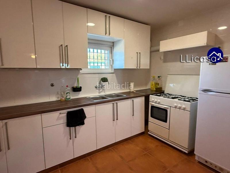 Foto b4f65f92-577e-4c32-bf14-075c1ccb1ebc. Chalet mit pool in Urbanizaciones Llíria