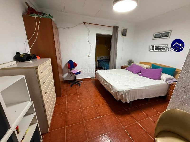Foto b73d2db9-8b79-46a6-b686-d81751f5948f. Xalet amb aparcament piscina a Vilamarxant