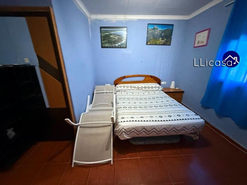 Foto be5ef787-71f4-47d3-8606-7e92ac125dd5. Xalet amb aparcament piscina a Vilamarxant