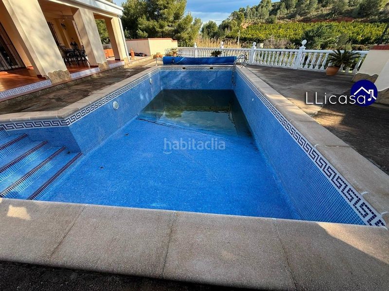 Foto 09f14c71-e112-44fe-a3b1-481517bdfe6f. Xalet amb aparcament piscina a Pedralba