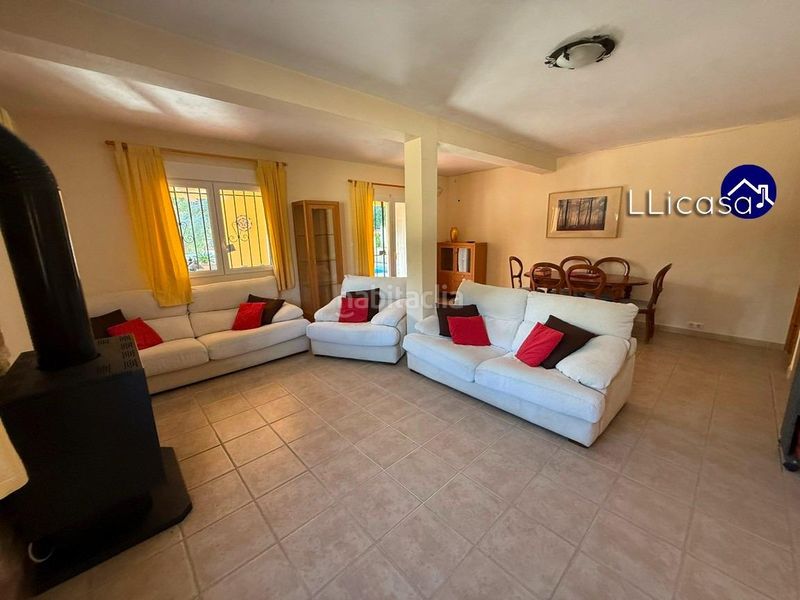 Foto 2747fc8f-9888-438d-940c-c6975da6b5b3. Xalet amb aparcament piscina a Pedralba