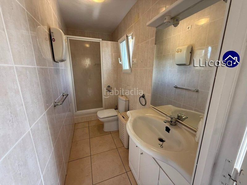 Foto 3232c5d7-7d6e-4a8d-90f0-e55bc9501820. Xalet amb aparcament piscina a Pedralba