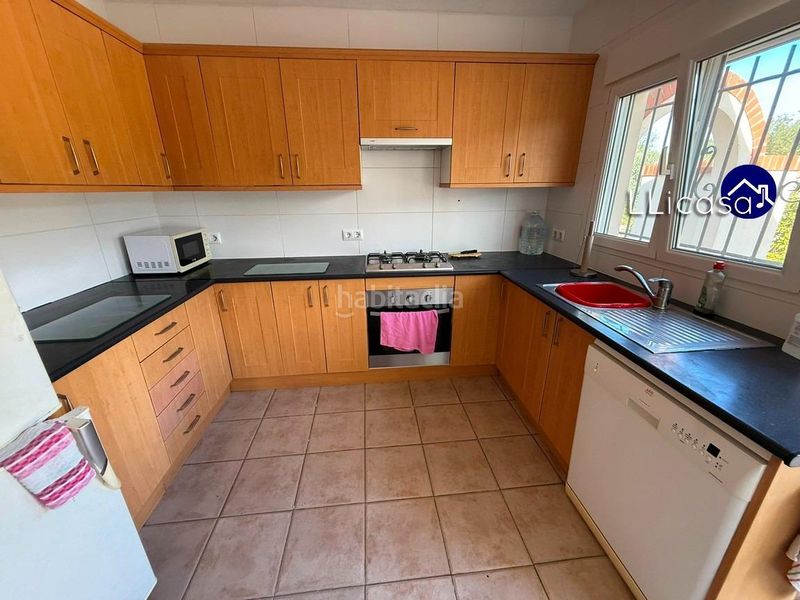 Foto 9d634c8a-b13b-43d2-b1a7-04bf7a0c270a. Xalet amb aparcament piscina a Pedralba