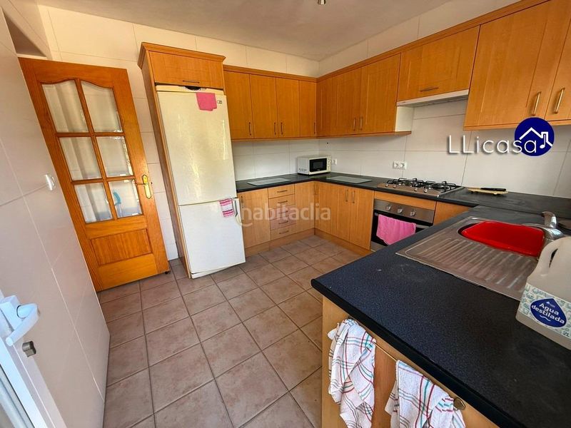 Foto f1a8536c-2840-40e1-9944-261432cdf362. Xalet amb aparcament piscina a Pedralba