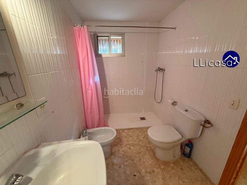 Foto c53a9b81-6225-4de4-ae46-9926736a8792. Xalet amb aparcament piscina a Urbanizaciones Llíria