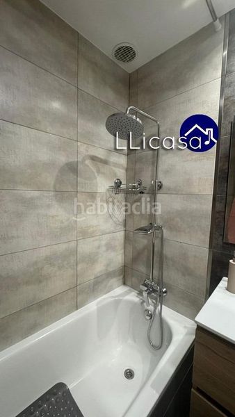 Foto 531c4fb3-3c32-445b-888c-c416dbd1adab. Pis amb aparcament a Benaguasil