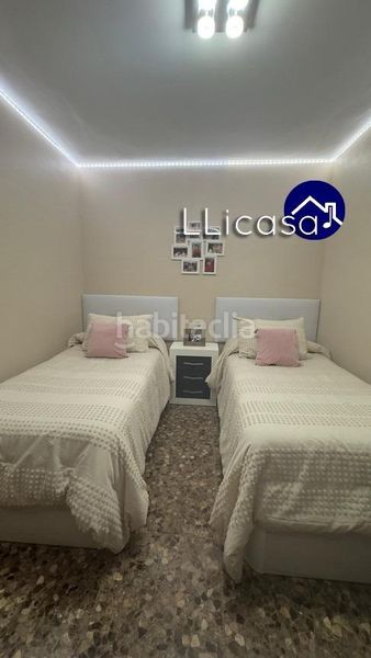 Foto 6d32f374-0f41-4d48-8a0c-8add4b6b5fee. Pis amb aparcament a Benaguasil