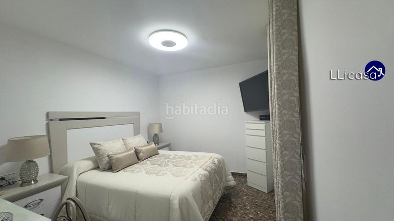 Foto 84b7ed34-d0b4-45a5-80b3-ce1fb3108b03. Pis amb aparcament a Benaguasil