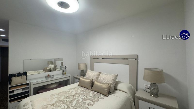 Foto d1231344-3241-4a54-a3f7-b71dd4cf65b3. Pis amb aparcament a Benaguasil