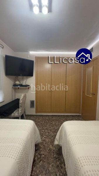 Foto d7955b47-f721-4fe0-8127-4d9b9ddfe526. Pis amb aparcament a Benaguasil