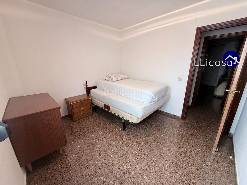 Foto a0cc9bfb-d755-4002-b384-7e3b45153017. Pis amb calefacció aparcament a Pueblo Eliana (l´)
