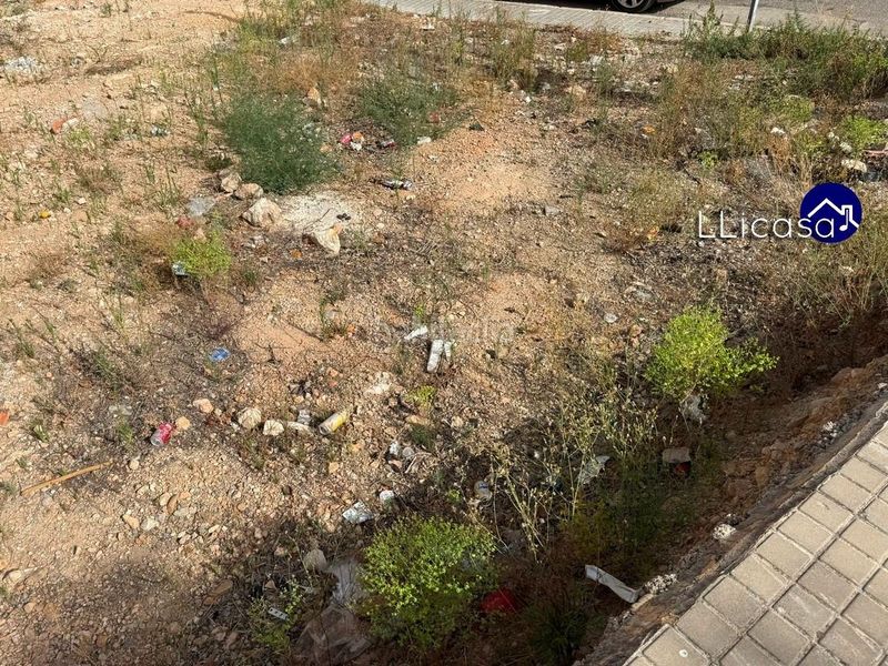 Foto 6050f48d-2ab5-49b6-9a47-5c10cfda68ca. Terreny residencial a Benaguasil
