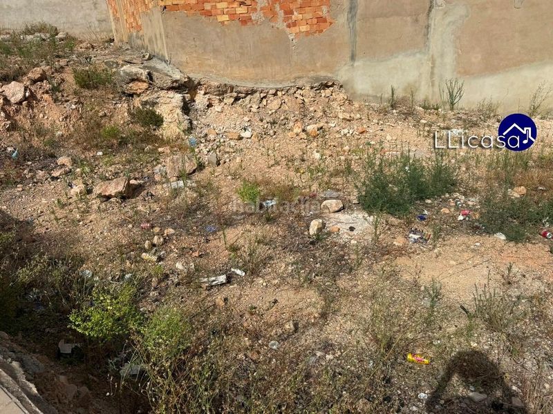 Foto c008ae30-a385-43a4-b2a4-51a69a46c370. Terreny residencial a Benaguasil