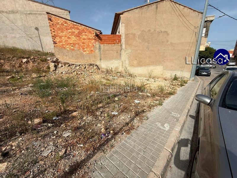 Foto cd81cf86-6c84-46f7-9a9c-ad8b2eed984d. Terreny residencial a Benaguasil