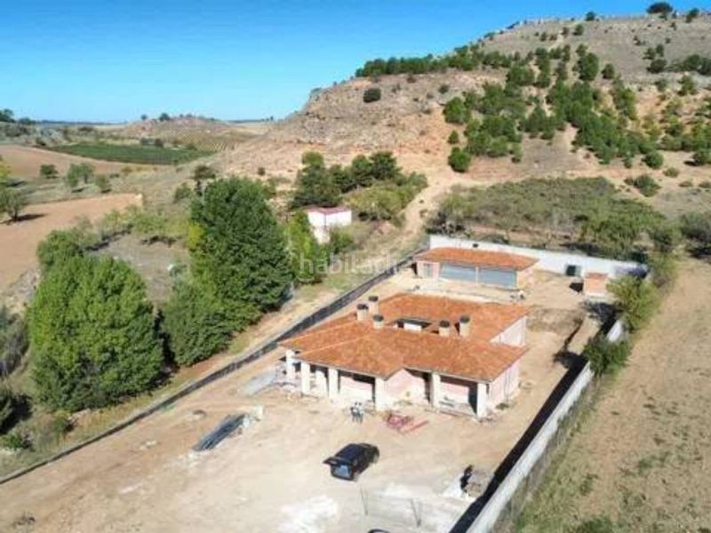 Foto 752f6042-b6ad-4a4b-a5b4-63fe3004e322. Chalet in calle calle la gloria s/n in Centro Aranda de Duero