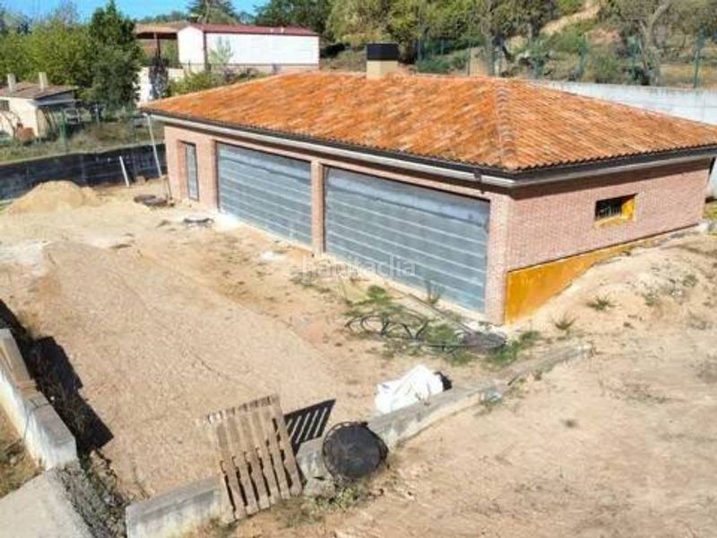 Foto f1fb160a-a70d-4ea9-826f-39f9a72c8be2. Chalet in calle calle la gloria s/n in Centro Aranda de Duero