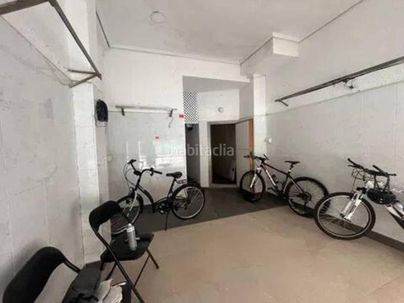 Foto 5de259b7-98c4-4709-9540-b60f8cc28f0c. Location local commercial dans calle mezo no number dans Erandio