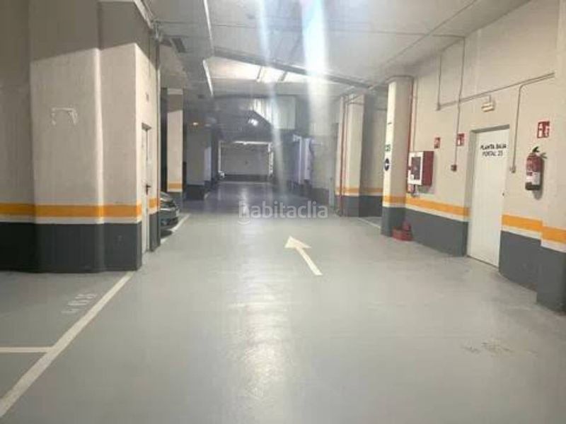 Foto d552bb88-2740-4720-a893-72048c72e4c3. Affitto posto auto in Centro Urbano-Hirigunea Leioa