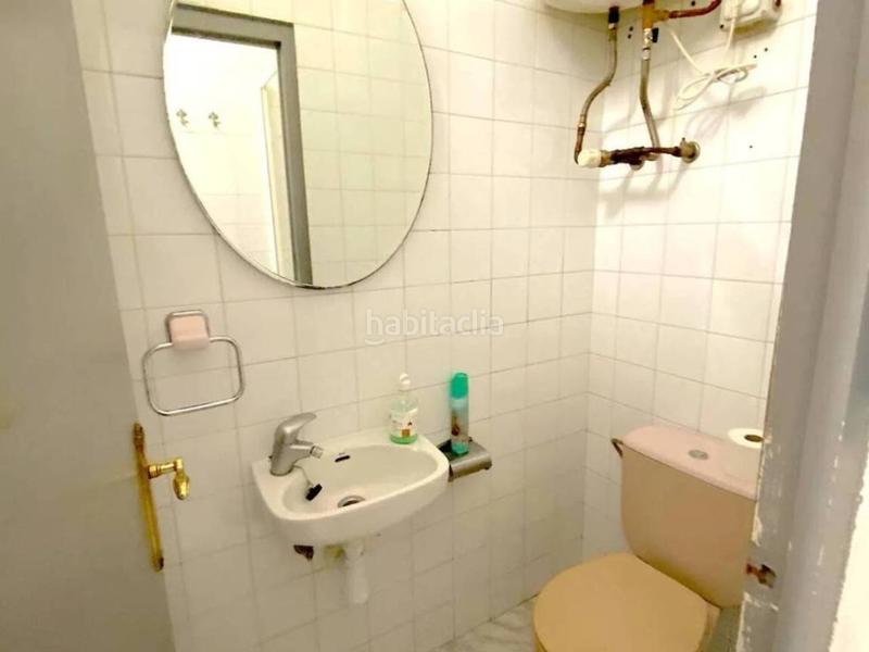 Foto e6fe42f9-0909-4f6a-a6bf-5bc7f527e1c9. Local comercial a Artatza-Pinueta-Pinosolo Leioa