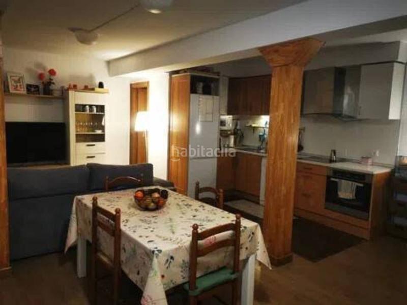 Foto c7f1e3be-db06-477c-87e2-7d6d9172877e. Bauernhof in calle txirlone bidea in Mungia