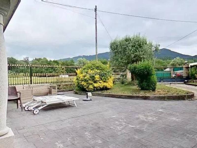 Foto d5aee5e7-3b52-448e-9d3f-47a307168a30. Bauernhof in calle txirlone bidea in Mungia