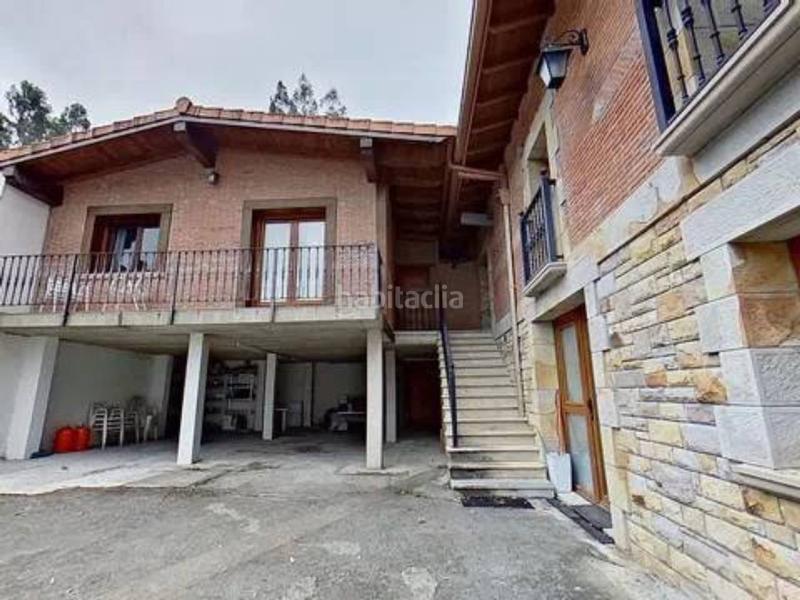 Foto 29fd257e-2026-42d7-8298-85884fdbc8cd. Masía en calle txirlone bidea en Mungia