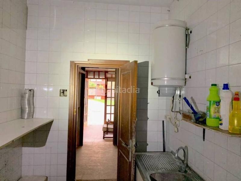 Foto 4463aa3b-9a8b-4281-b04b-98097fbcffbd. Business premise in Centro Urbano-Hirigunea Leioa