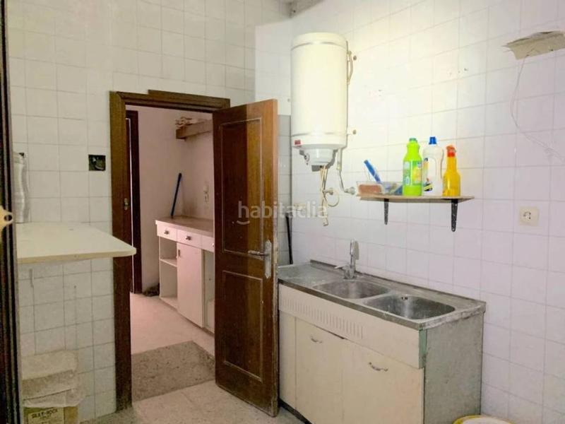 Foto 4903244c-c69e-4dba-a256-dfd34e5ef880. Business premise in Centro Urbano-Hirigunea Leioa