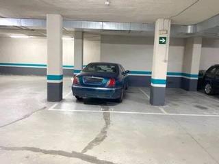 Posto auto  Avenida sabino arana etorbidea, 23