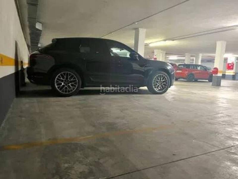 Foto 1239b252-aff8-4444-b510-58c186b3890b. Lloguer aparcament cotxe a calle calle aldapabarrena s/n a Leioa