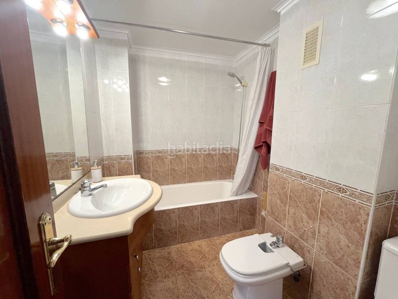 Foto 2f01b59f-fd3a-46af-9bd3-b4e9b5a61b45. Dúplex amb calefacció aparcament a Galdakao