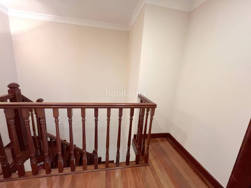 Foto 3ab1da2a-a95a-42e3-be55-710fb4e2635f. Dúplex amb calefacció aparcament a Galdakao