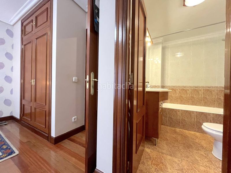 Foto 46a78478-28d9-4e9a-af43-0c636e7c428d. Dúplex amb calefacció aparcament a Galdakao