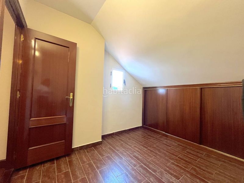 Foto 9b00087b-9586-4ab4-9bc4-6bc03b8cda26. Dúplex amb calefacció aparcament a Galdakao