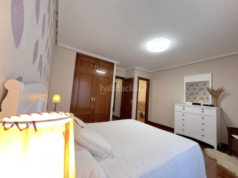 Foto 9f282333-6020-40d6-9bb0-7c80316da87a. Dúplex amb calefacció aparcament a Galdakao