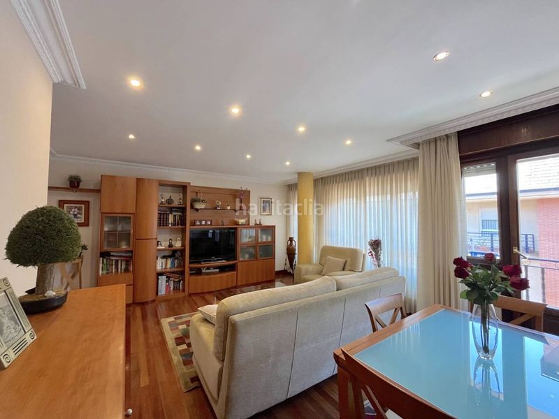 Foto f99677f3-60ad-4464-bbd1-a157f56d5e38. Dúplex amb calefacció aparcament a Galdakao