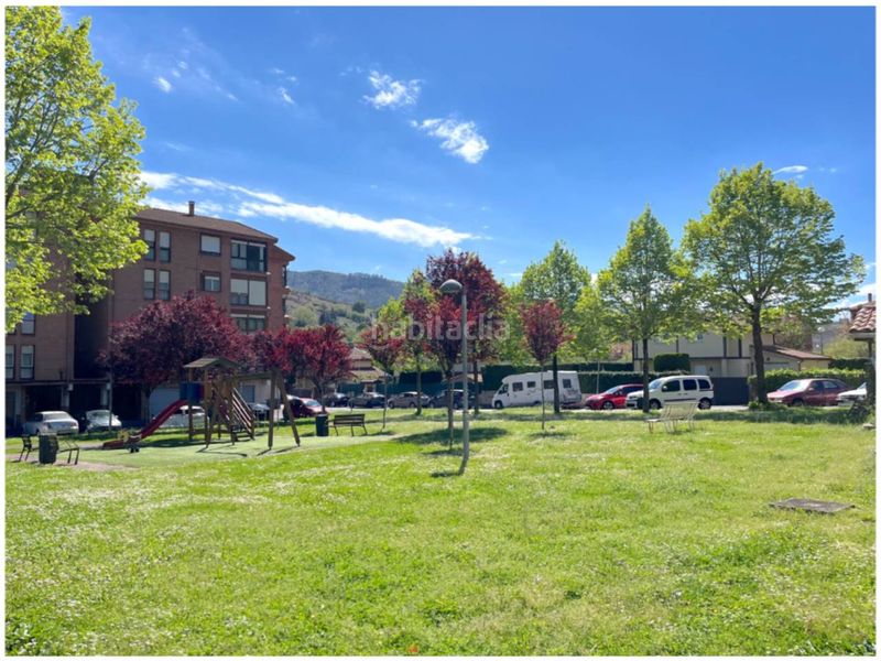 Foto ce9af418-a2e5-45c0-a25c-9ce0396d636f. Pis amb calefacció a Güeñes