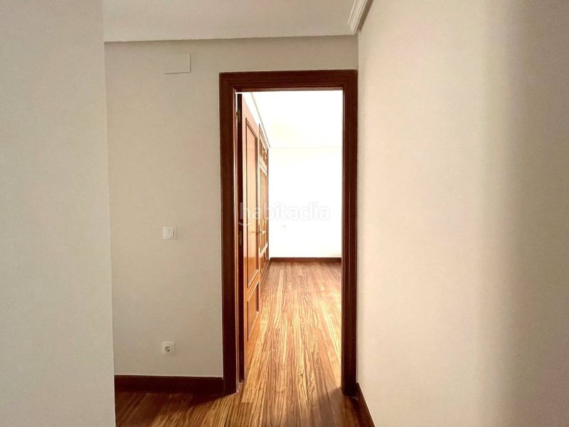 Foto b1a99a1f-d5a8-43b9-9182-5910ba333840. Flat with heating in Artatza-Pinueta-Pinosolo Leioa