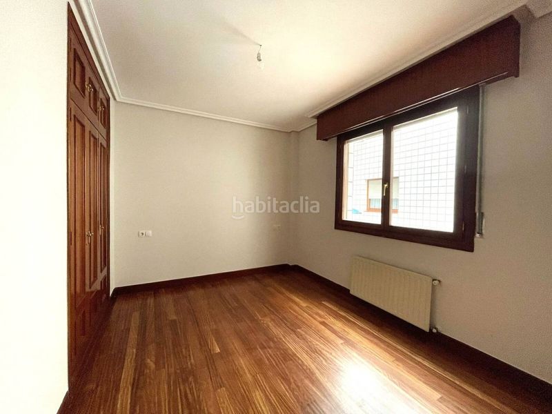 Foto cd44cab0-bc95-4cbc-8071-b2bf78e9c8e3. Flat with heating in Artatza-Pinueta-Pinosolo Leioa