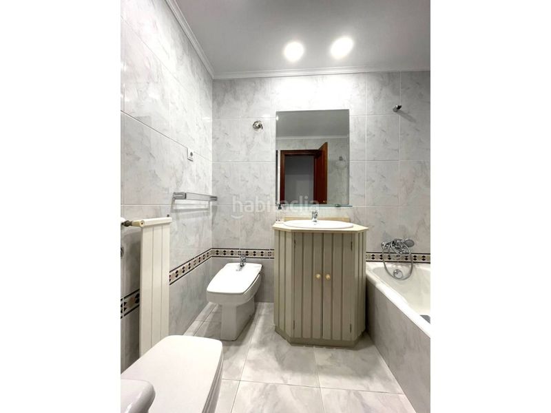 Foto fc575c95-8b5a-4acd-99e7-8a3ba29d695b. Flat with heating in Artatza-Pinueta-Pinosolo Leioa