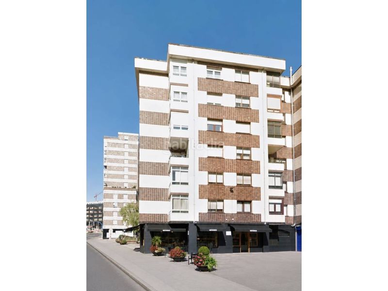 Foto e076c579-177c-4fea-a061-6e82ad772e42. Pis amb calefacció a Centro Urbano-Hirigunea Leioa