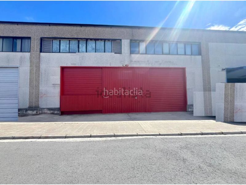 Foto f69d1945-516d-4a32-9460-0f40057ce397. Affitto capannone industriale in Loiu