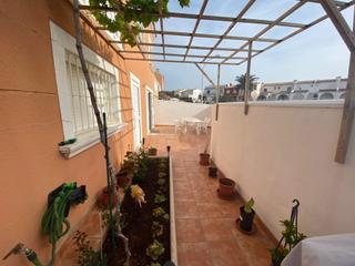Casa adossada  Pau de sant leocadi. Bungalow de 4 dormitorios en oliva nova