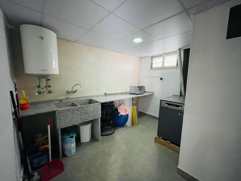 Foto 06140069-b4d2-437b-8ce5-8bc91a7d7105. Semi detached house with heating parking in Park Nord - Casona Gandia