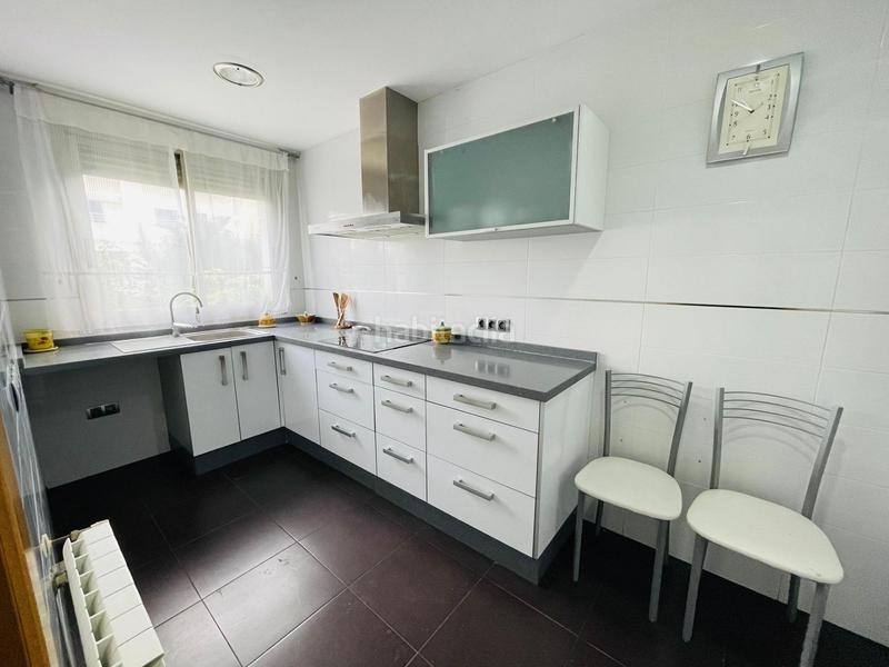 Foto 070f192f-8d07-46a4-89cb-3eb1a182186f. Semi detached house with heating parking in Park Nord - Casona Gandia